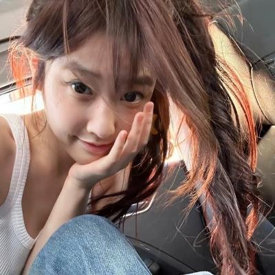 圈养的妇女海报